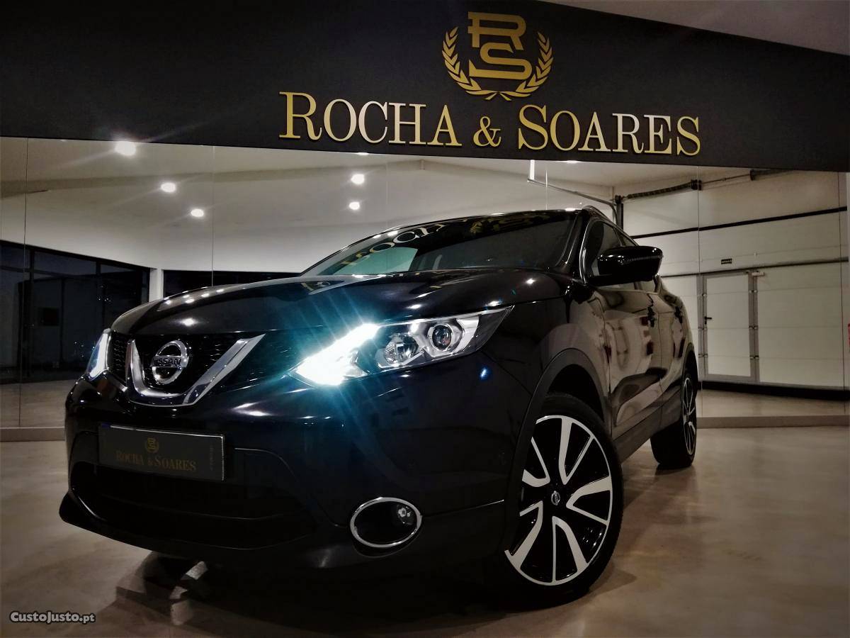 Nissan Qashqai 1.5 DCI Dezembro/15 - à venda - Ligeiros