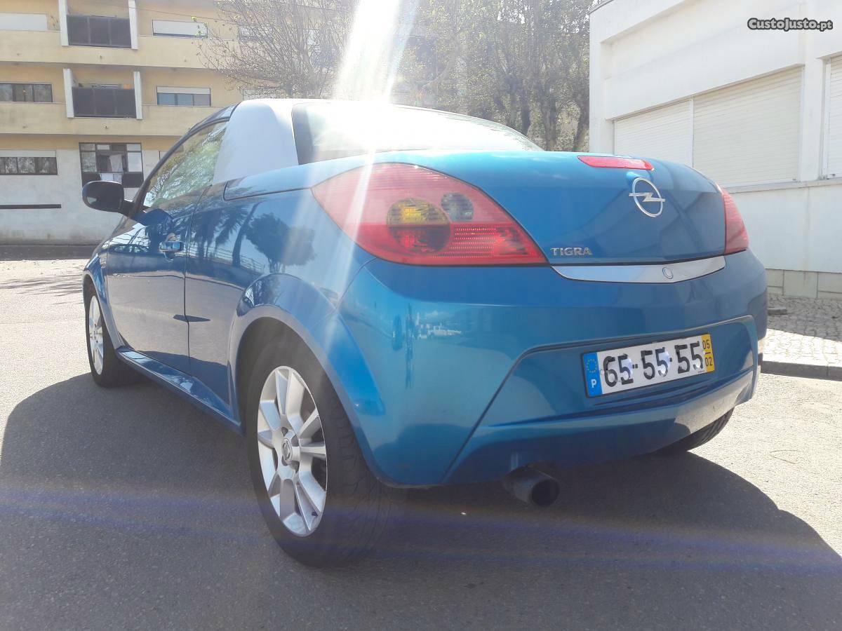 Opel Tigra Twin top  Abril/05 - à venda - Descapotável