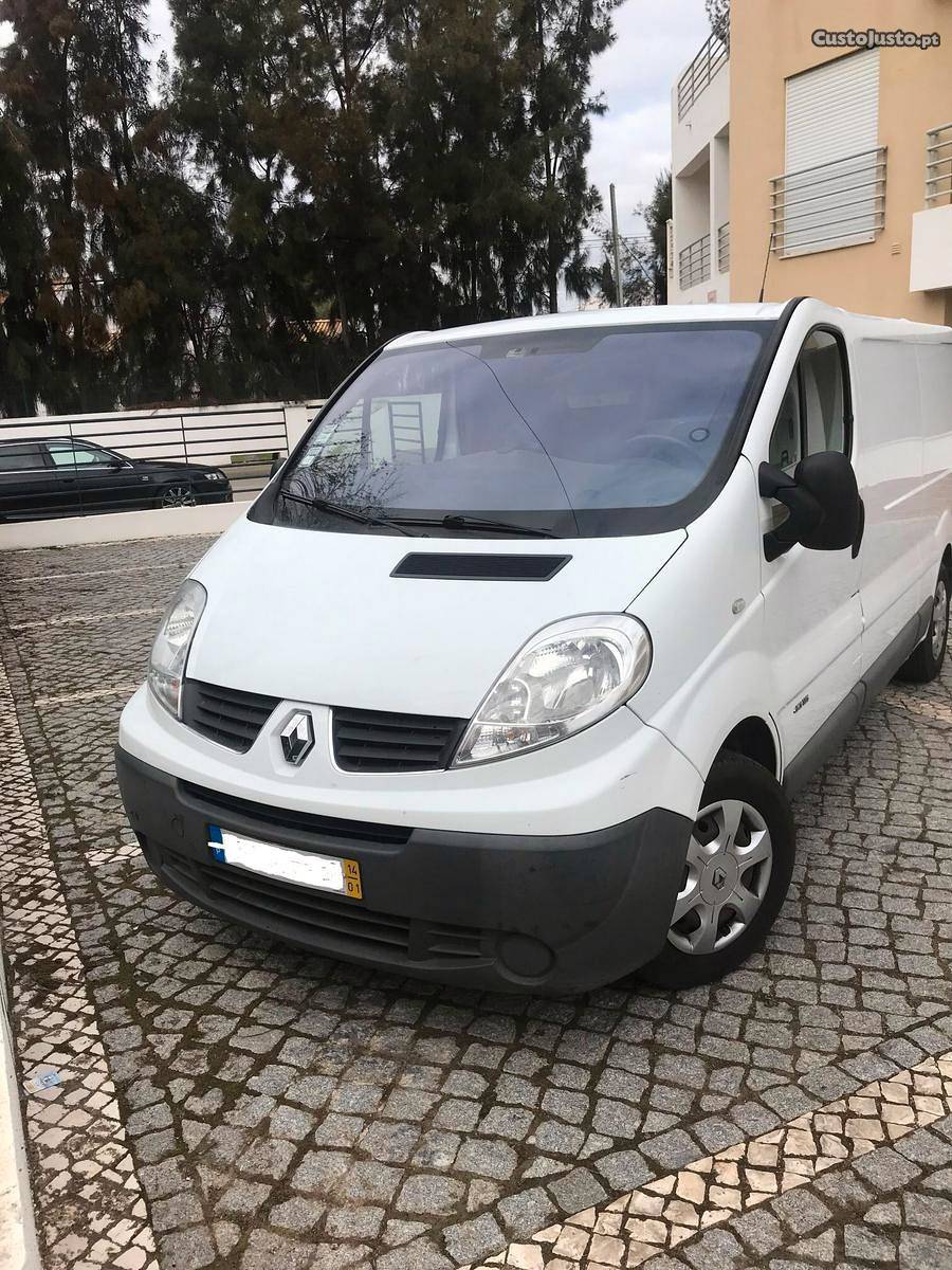 Renault Trafic Dci115 Janeiro/14 - à venda - Comerciais /