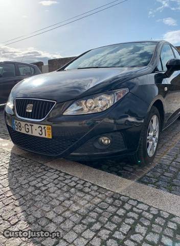 Seat Ibiza 1.4 Tdi Sport Novembro/08 - à venda - Ligeiros