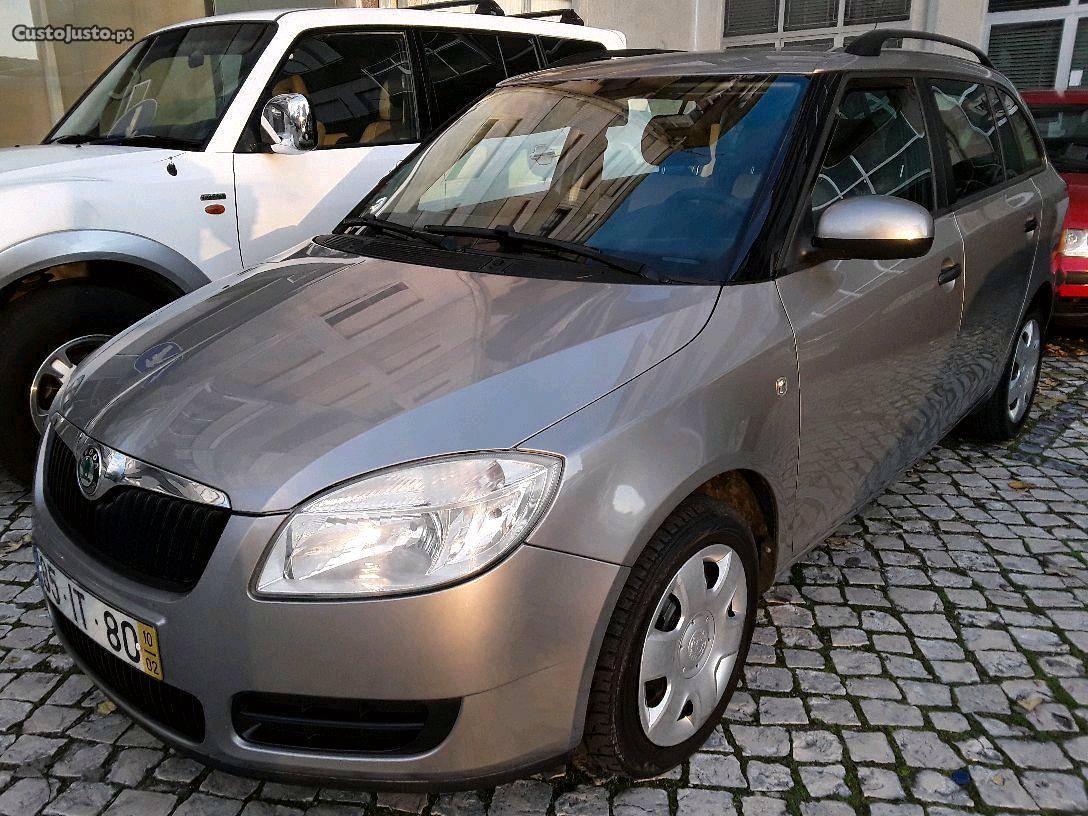 Skoda Fabia 1.2 i sw Dezembro/10 - à venda - Ligeiros