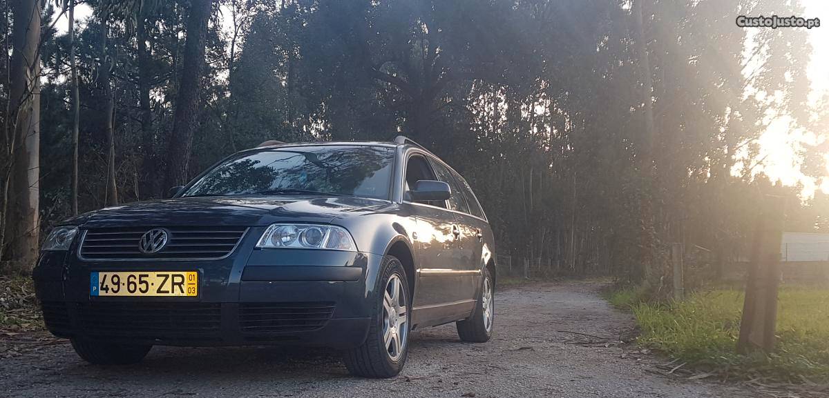 VW Passat Sp Março/01 - à venda - Ligeiros Passageiros,