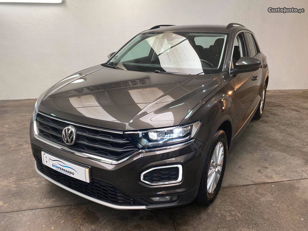 VW T-Roc 1.0 TSI 115cv Junho/18 - à venda - Monovolume /