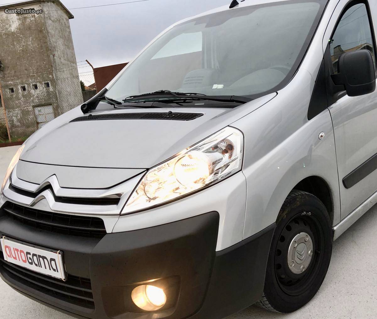 Citroën Jumpy 2 Portas Laterais Dezembro/15 - à venda -