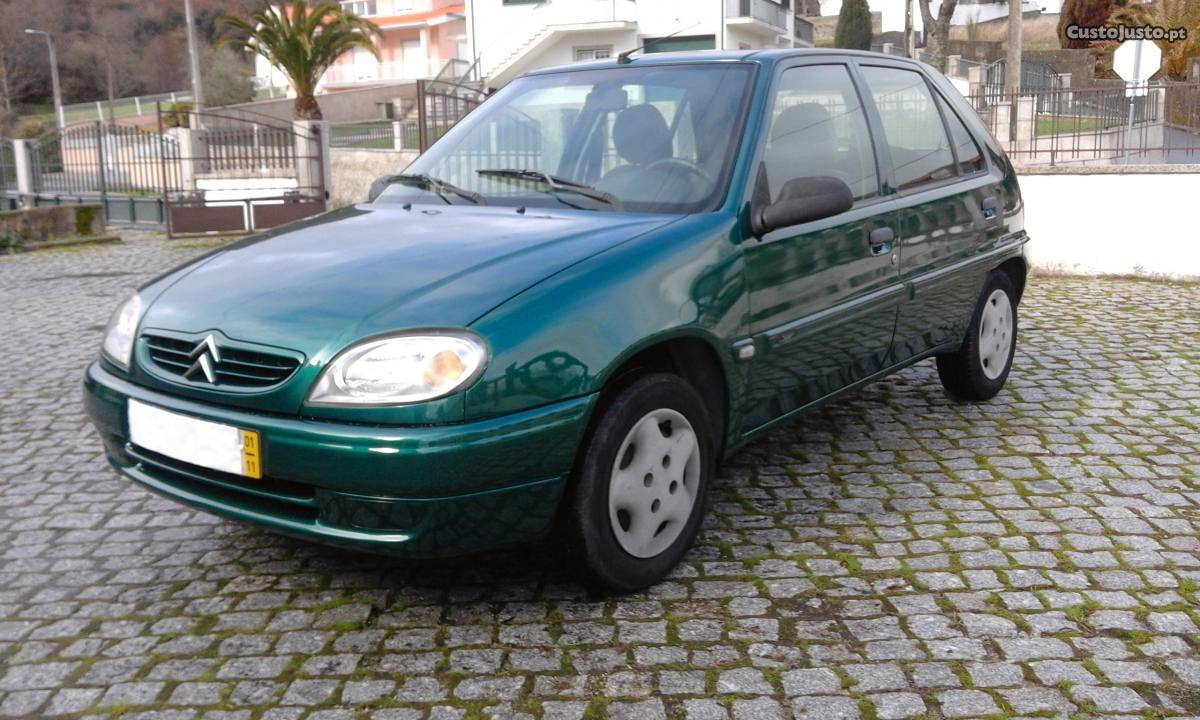 Citroën Saxo Com Kms Novembro/01 - à venda -