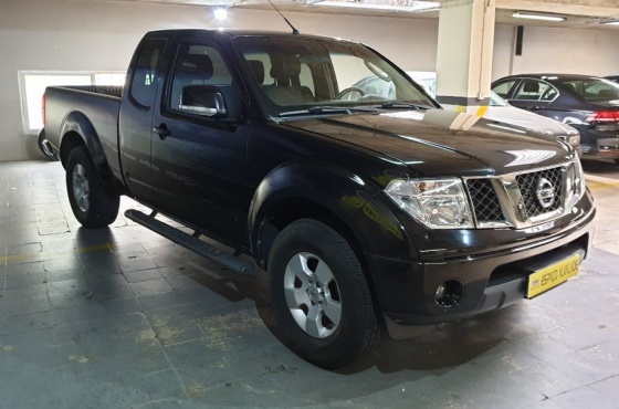 Nissan Navara Navara 4X4 Kingcab - ESPAÇO ALVALADE