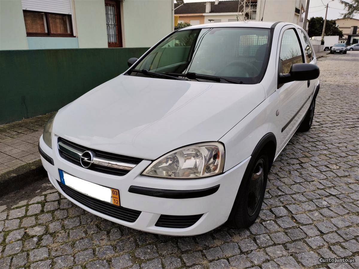 Opel Corsa 1.3 CDTI Sport CNOVO Dezembro/03 - à venda -