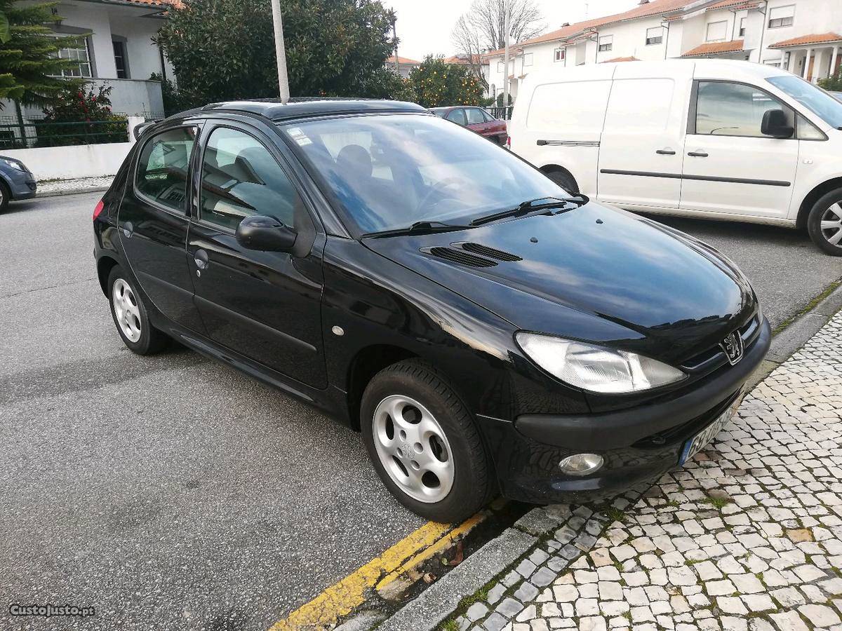 Peugeot 206 HDI Janeiro/03 - à venda - Ligeiros