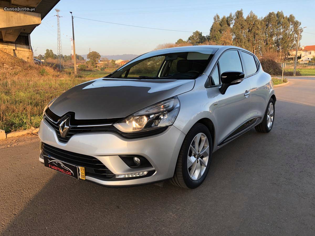 Renault Clio 1.5 dCI Limited Março/17 - à venda - Ligeiros