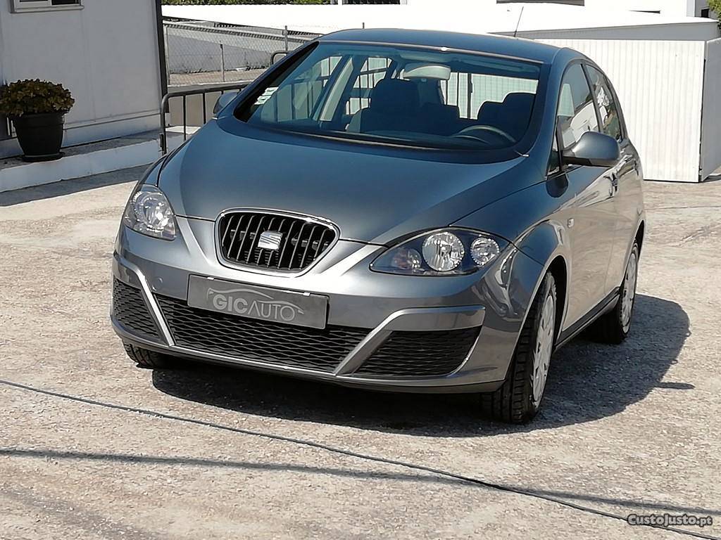 Seat Altea REFERENCE 1.6 TDI Julho/12 - à venda - Ligeiros