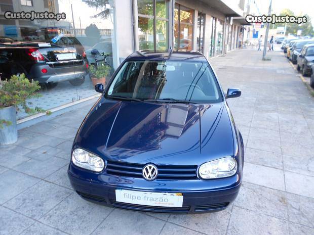 VW Golf 1.9TDISport110Cv3P Setembro/00 - à venda - Ligeiros