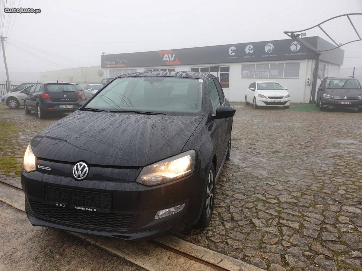 VW Polo 1.4 TDI Blue Motion Dezembro/14 - à venda -