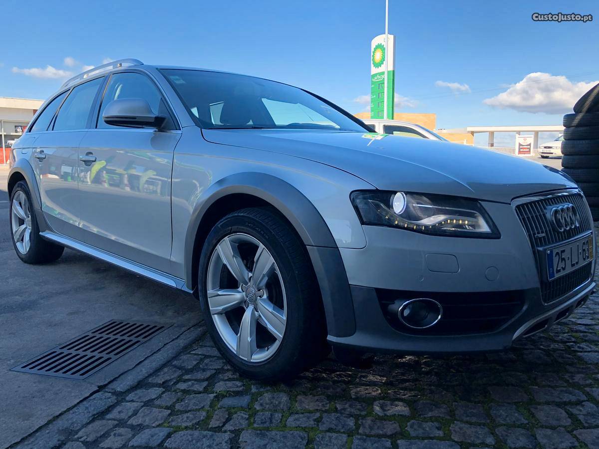 Audi A4 Allroad Allroud Fevereiro/11 - à venda - Ligeiros