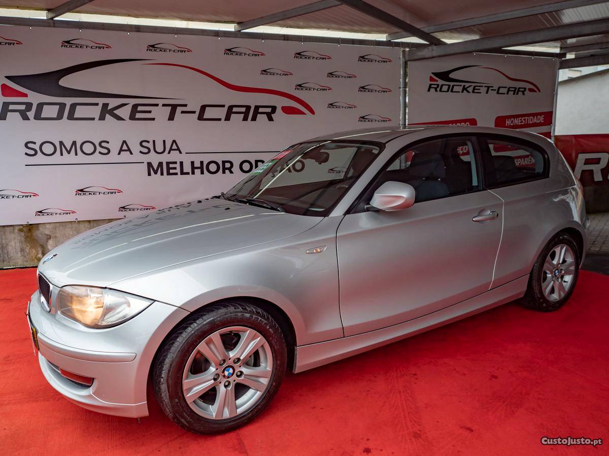 BMW 116 D SPORT Maio/11 - à venda - Ligeiros Passageiros,