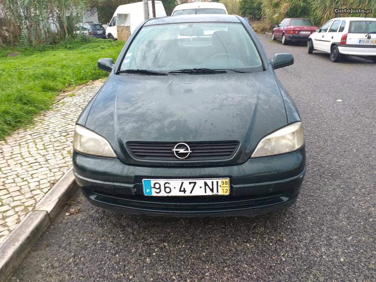 Opel Astra 1.7 td 5p DA Dezembro/98 - à venda - Ligeiros