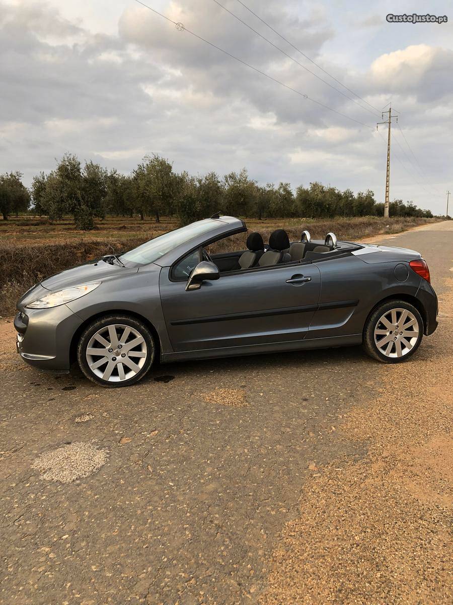 Peugeot 207cc Março/07 - à venda - Descapotável / Coupé,