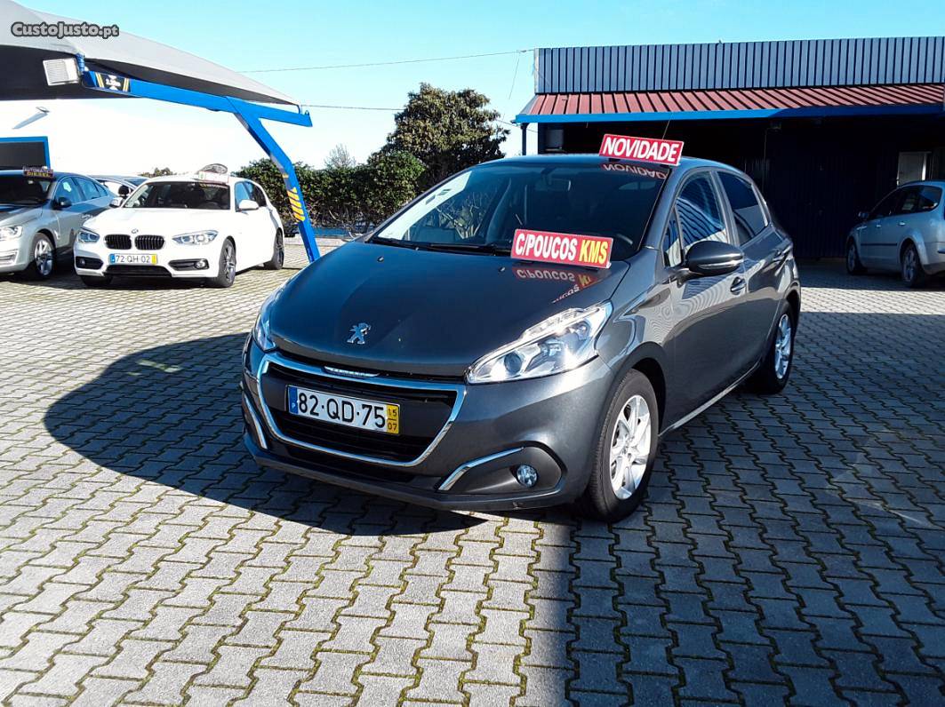 Peugeot  VTi Active 82cv Julho/15 - à venda -