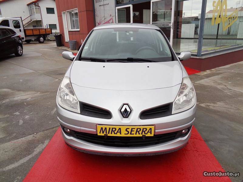 Renault Clio 1.2i 16V 75Cv 5P Ac Março/07 - à venda -