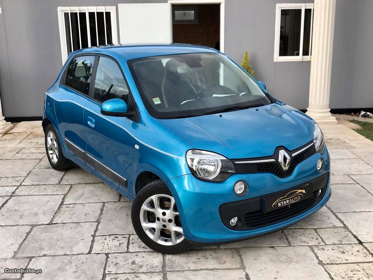 Renault Twingo 1.0 SCe Dymanique Maio/15 - à venda -