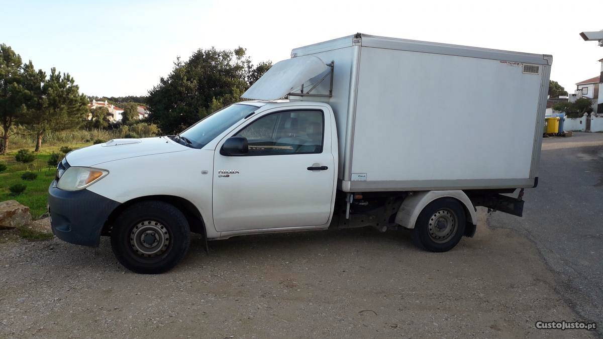 Toyota Hilux 2.5 d 4d Maio/07 - à venda - Comerciais / Van,