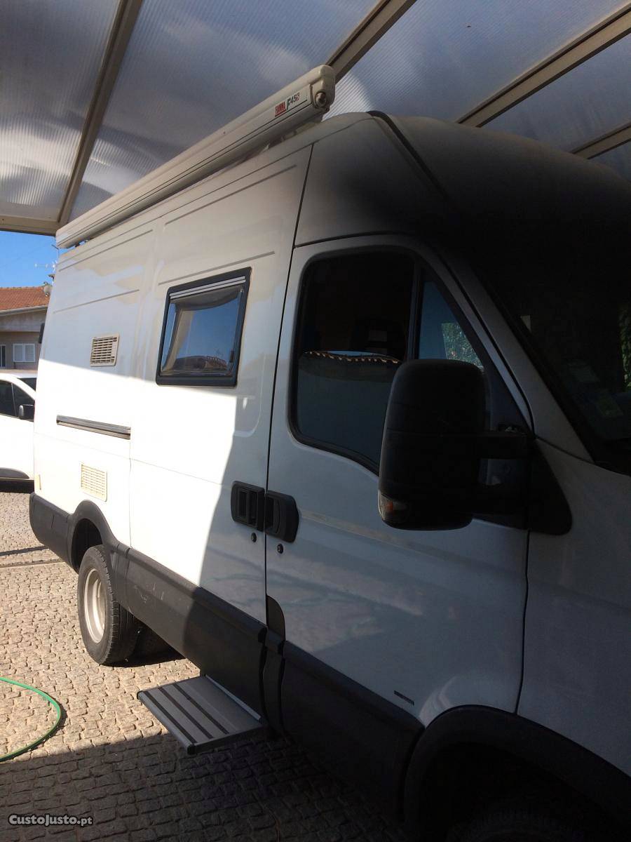 autovivenda iveco Maio/07 - à venda - Autocaravanas, Braga