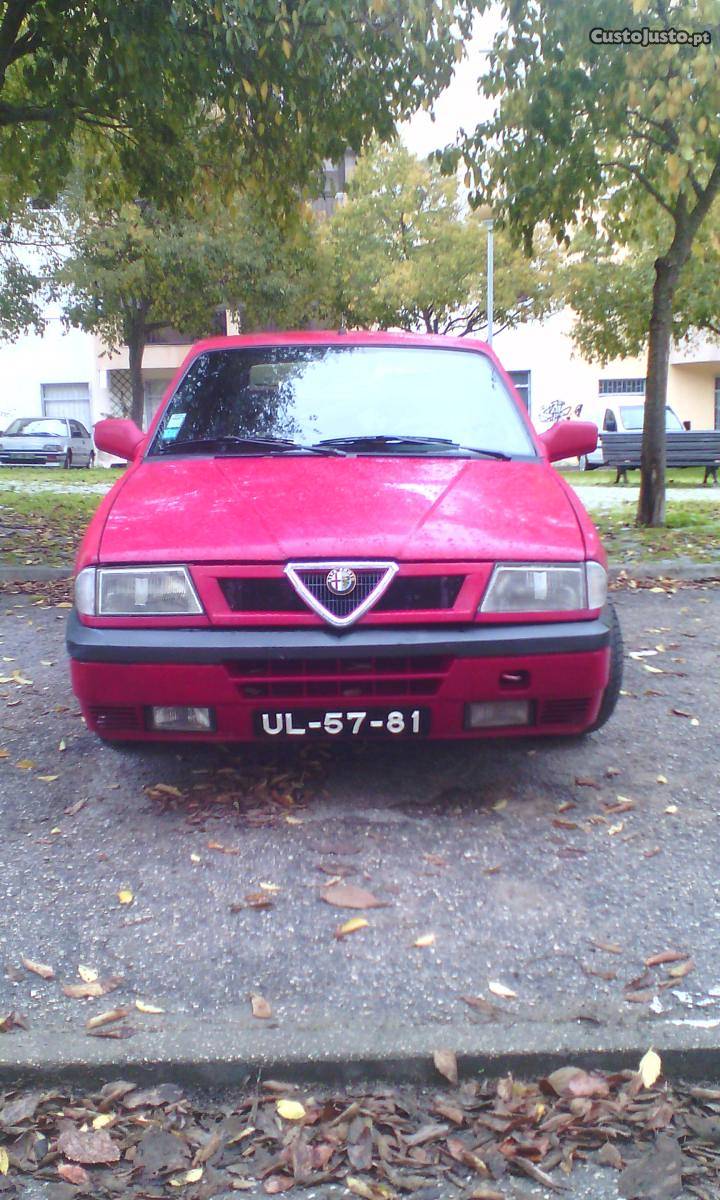 Alfa Romeo v Abril/90 - à venda - Ligeiros