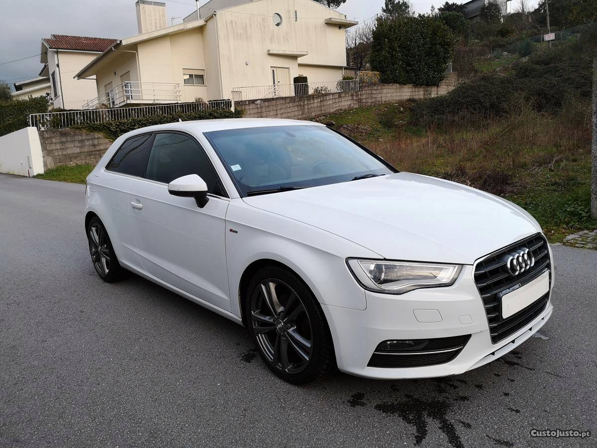 Audi A3 1.6Tdi sline Janeiro/15 - à venda - Ligeiros