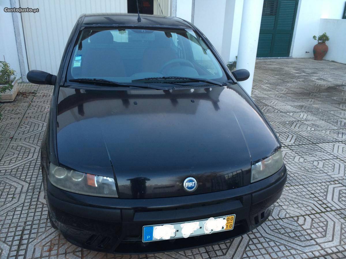 Fiat Punto 1.9 JTD Gasóleo Outubro/00 - à venda - Ligeiros