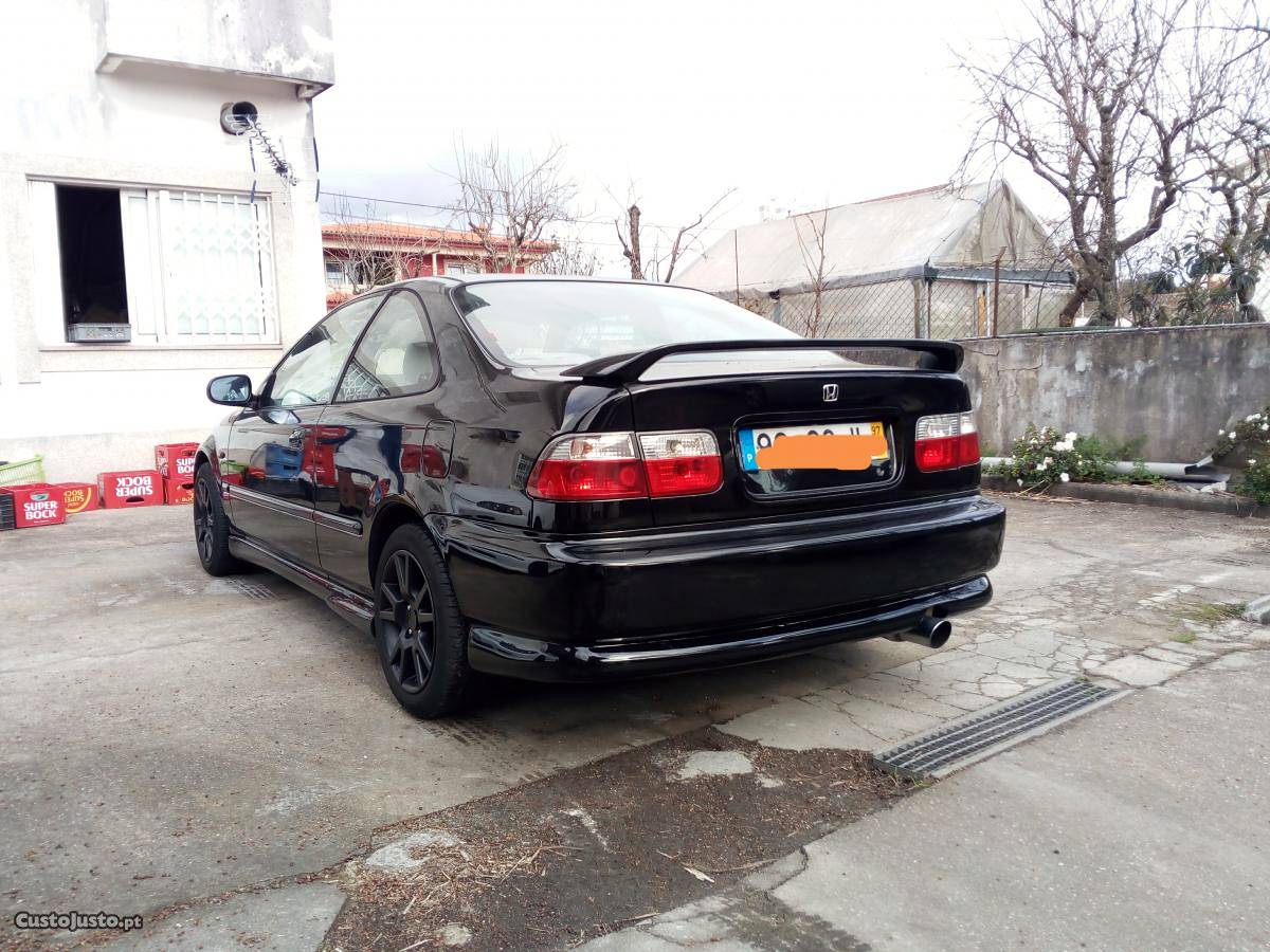 Honda Civic Coupe ej6 Maio/97 - à venda - Ligeiros