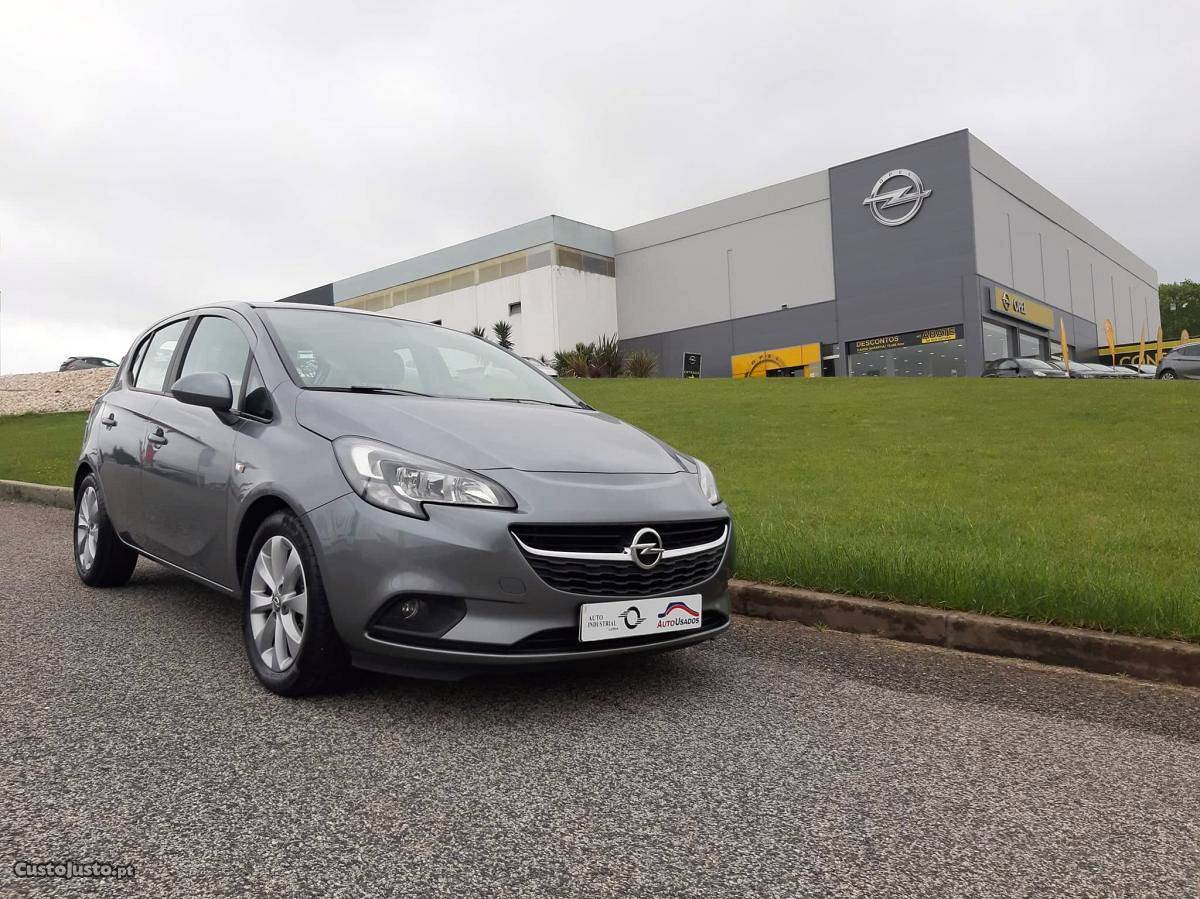 Opel Corsa 1.2 Dynamic Abril/18 - à venda - Ligeiros