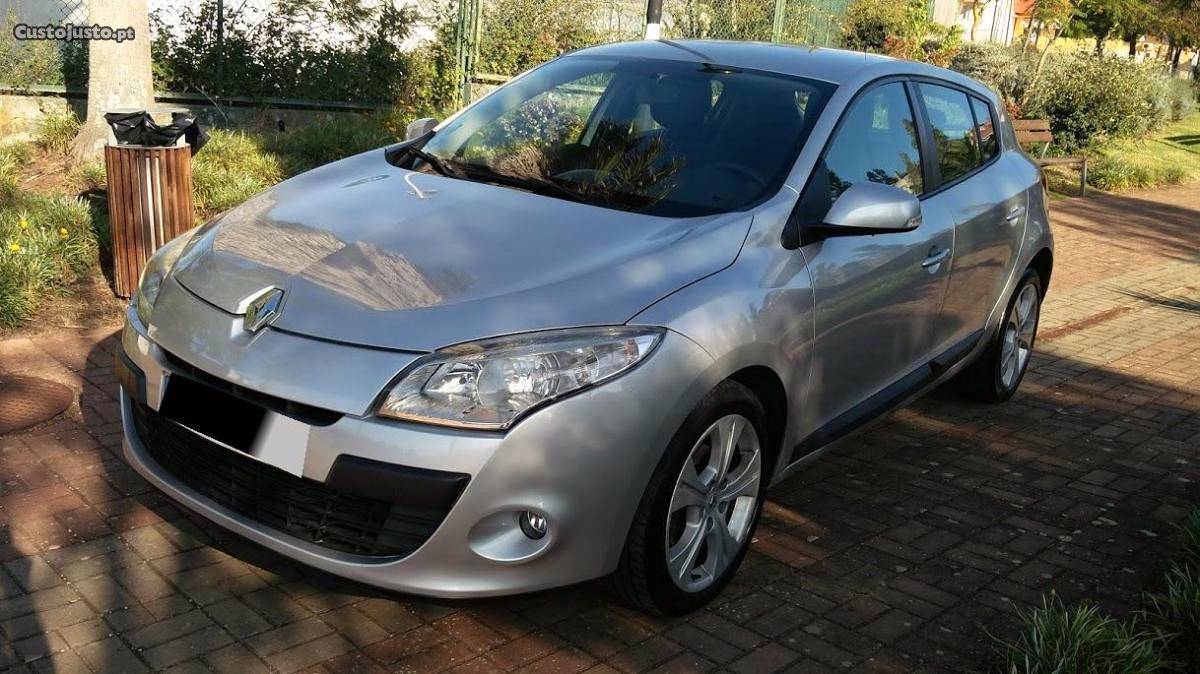 Renault Mégane DCI Dynamique Outubro/10 - à venda -