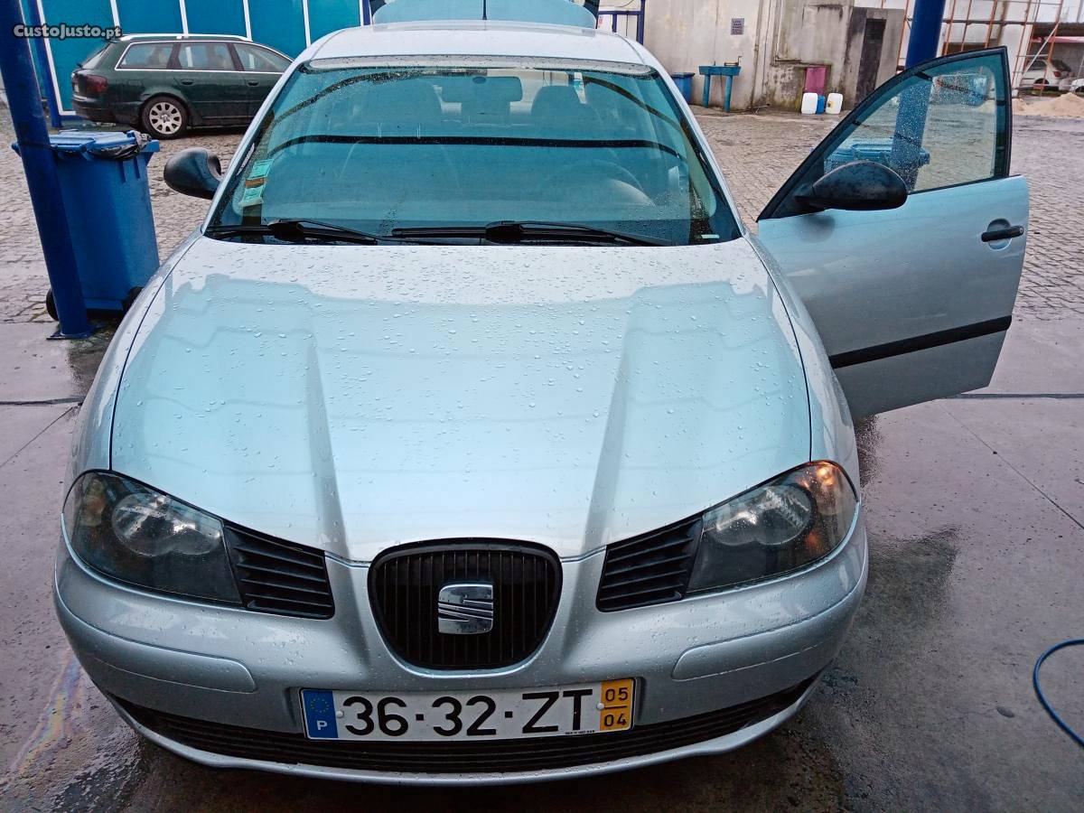 Seat Ibiza 1.2 T.EXTRAS 5P Junho/05 - à venda - Ligeiros