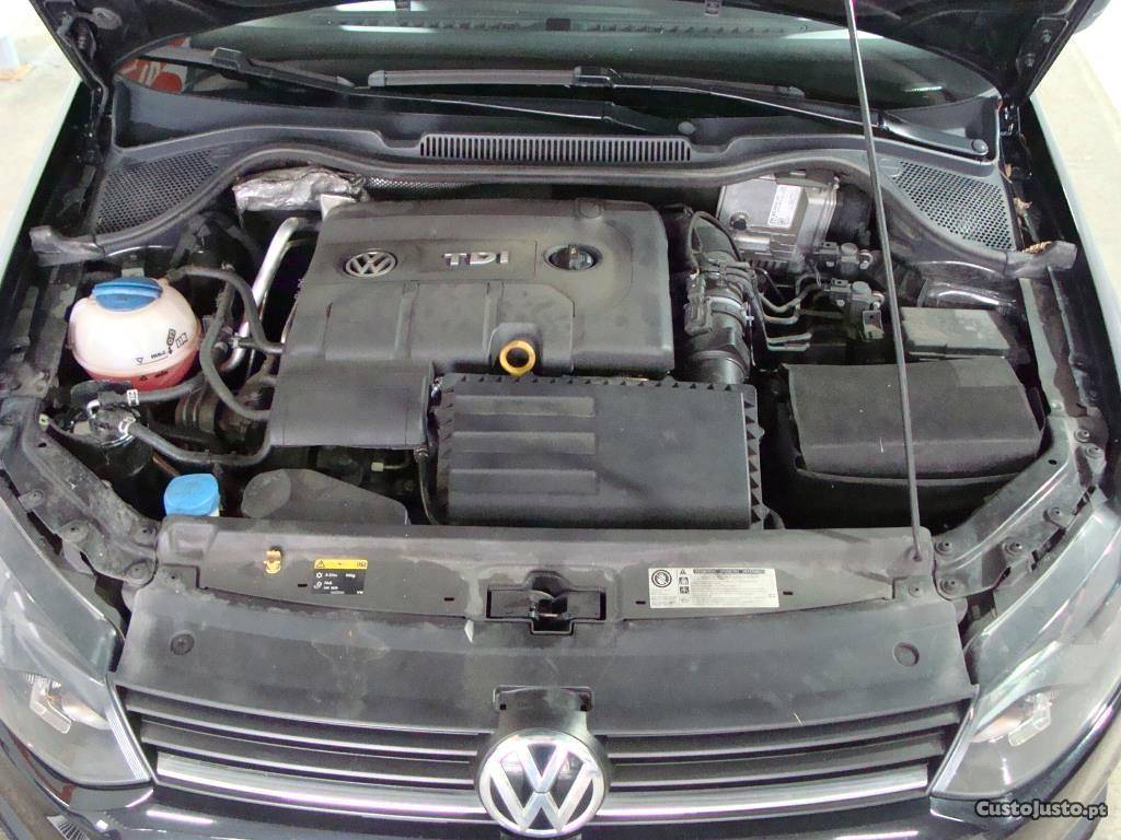 VW Polo 1.4 TDI Trendline Outubro/14 - à venda - Ligeiros