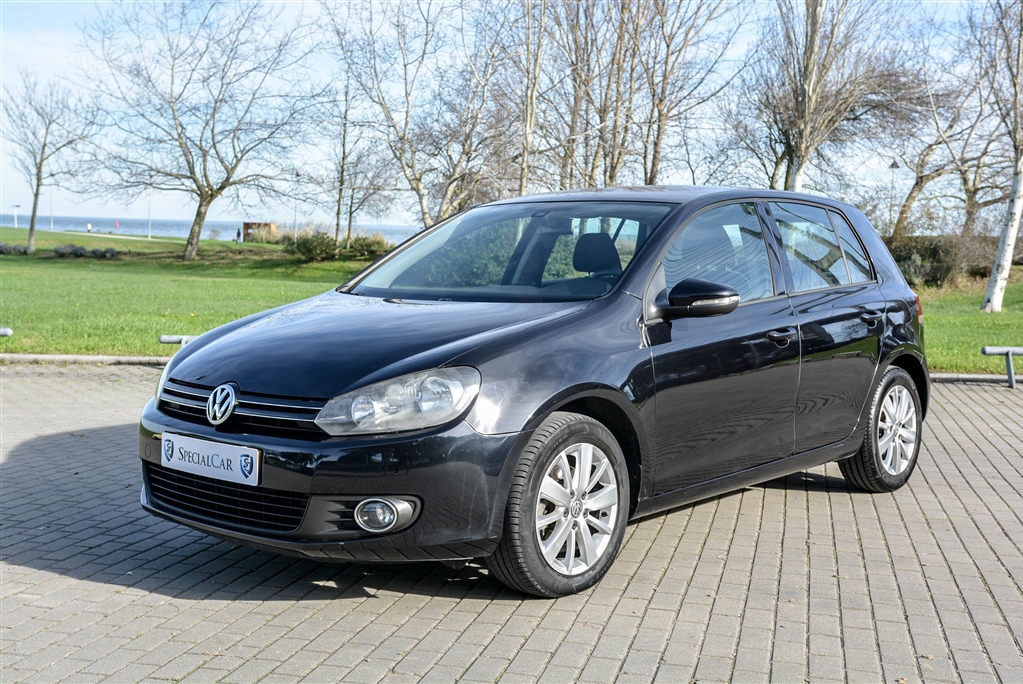  Volkswagen Golf 1.6 TDi Edition DSG (105cv) (3p)