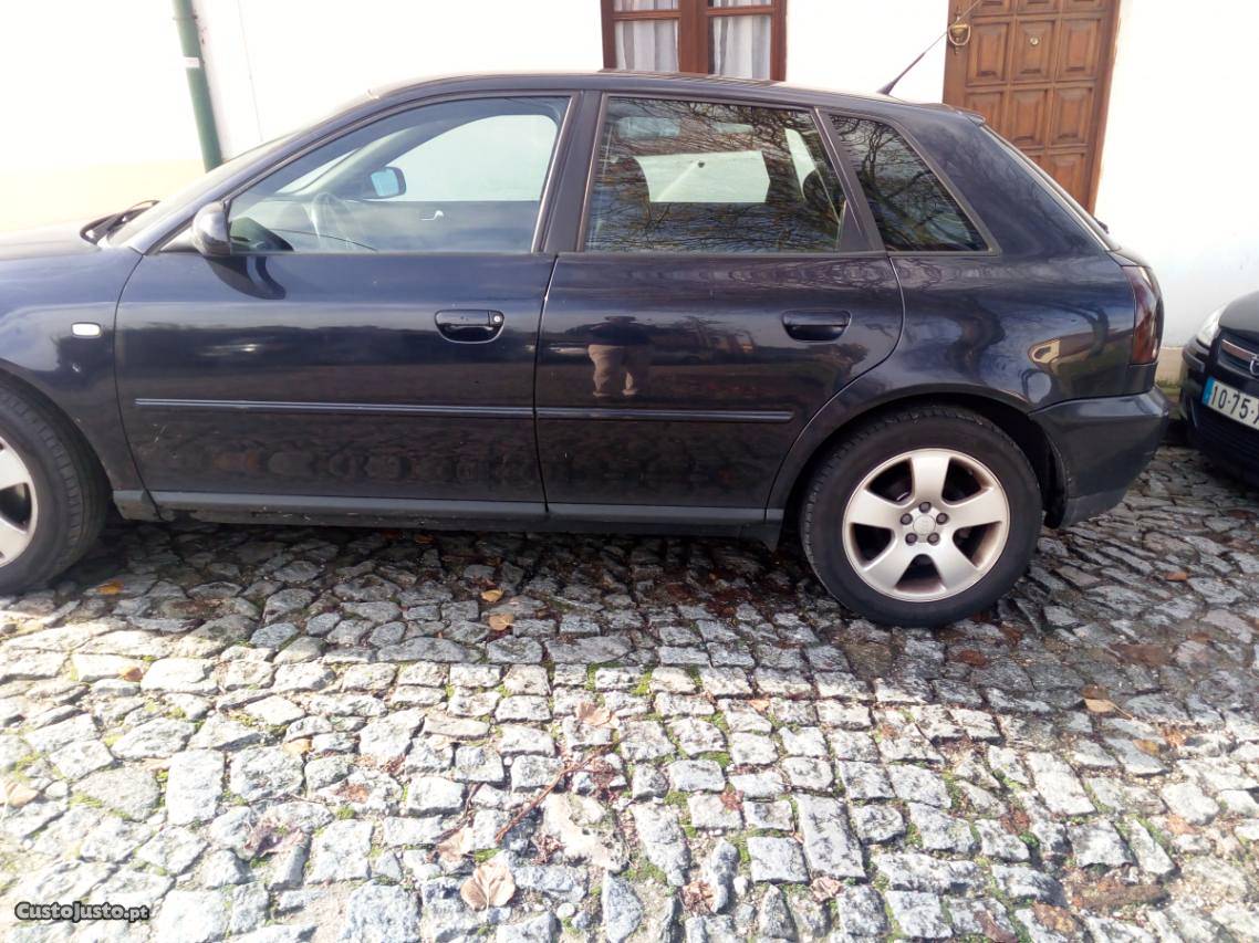 Audi A CV Janeiro/02 - à venda - Ligeiros Passageiros,