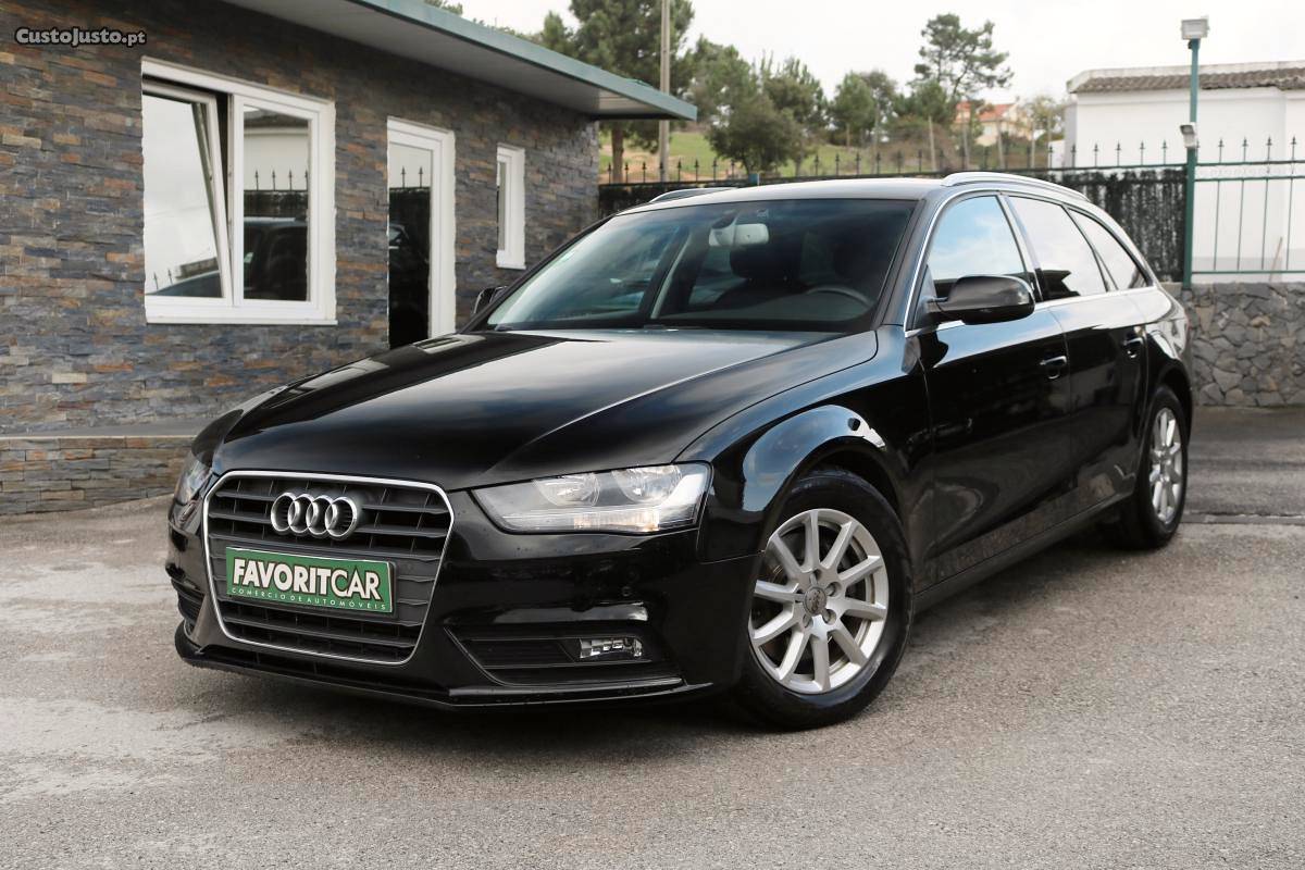 Audi A4 Avant 2.0 TDi Outubro/14 - à venda - Ligeiros