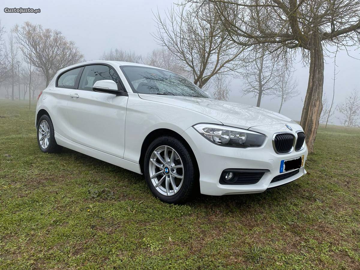 BMW 114 Advantage Fevereiro/18 - à venda - Ligeiros