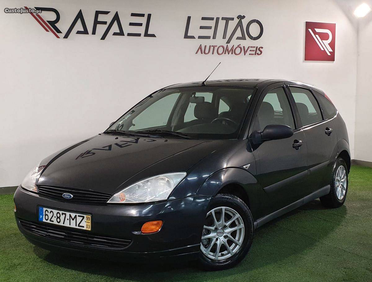 Ford Focus V Março/99 - à venda - Ligeiros