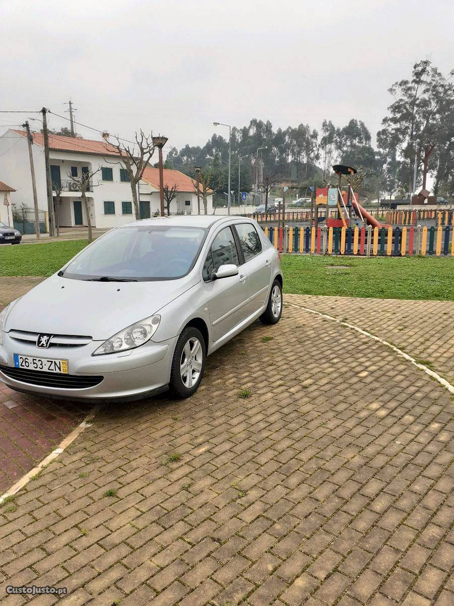 Peugeot 307 Exclusivo 1.6 Hdi Fevereiro/05 - à venda -