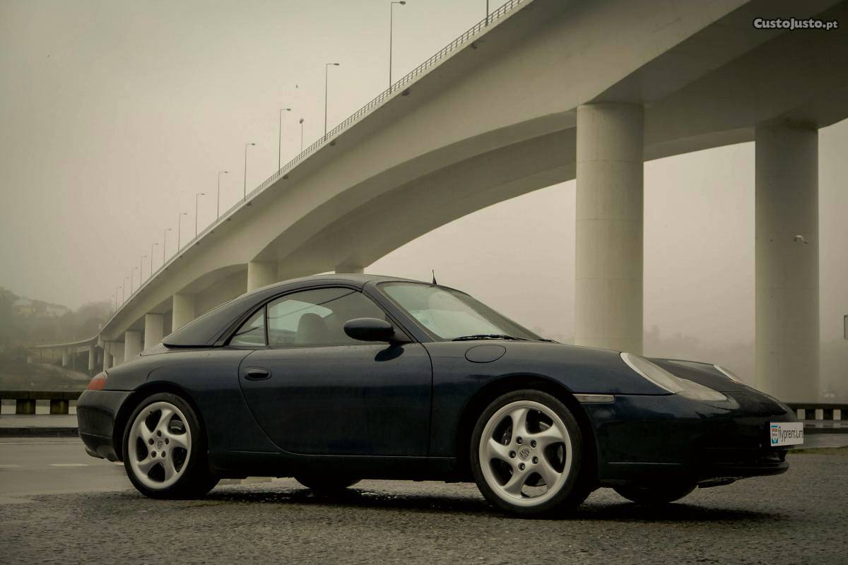 Porsche  Carrera 4 Junho/99 - à venda -