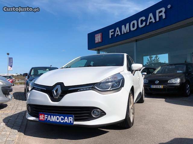 Renault Clio 1.5 DCI NAv Agosto/16 - à venda - Ligeiros