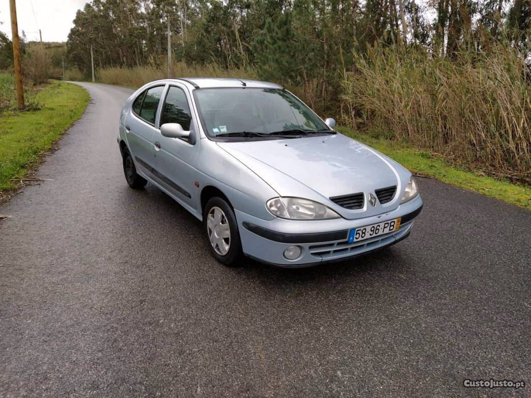 Renault Mégane 1.9d Fevereiro/01 - à venda - Comerciais /