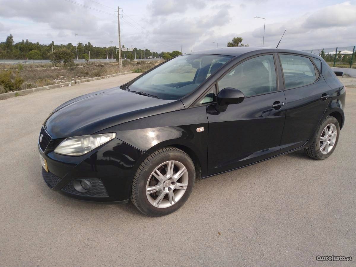 Seat Ibiza 1.4 com 83 mil kms Novembro/09 - à venda -