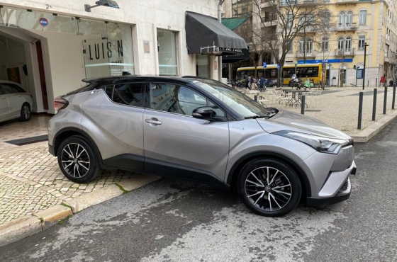 Toyota C-HR 1.8 HYBRIG LOUNGE - L.S.N. AUTOMOVEIS LDA