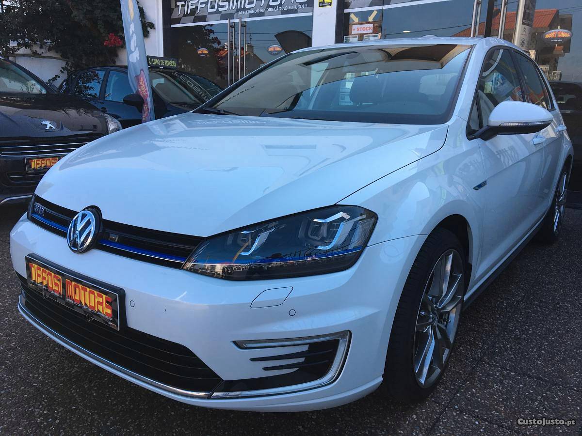 VW Golf 1.4 TSI GTE Plug-in Abril/15 - à venda - Ligeiros