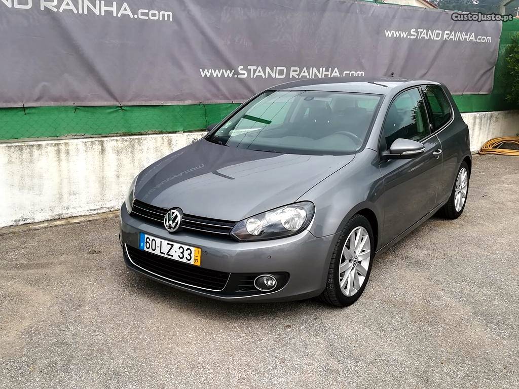 VW Golf VI 1.6TDI HIGHLINE Julho/11 - à venda - Ligeiros