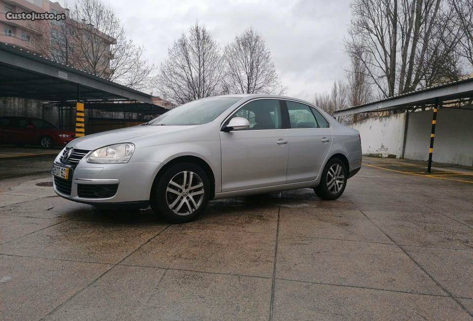 VW Jetta 1.9 TDi BlueM Junho/07 - à venda - Ligeiros