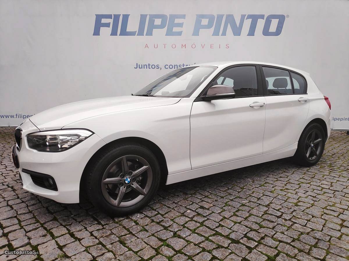 BMW 116 D EDynamics Advantag Novembro/17 - à venda -