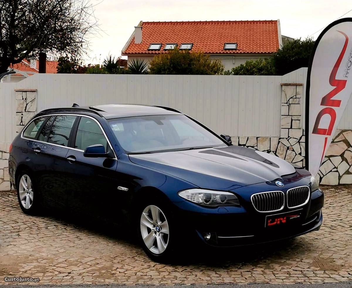 BMW 520 Touring Novembro/12 - à venda - Ligeiros