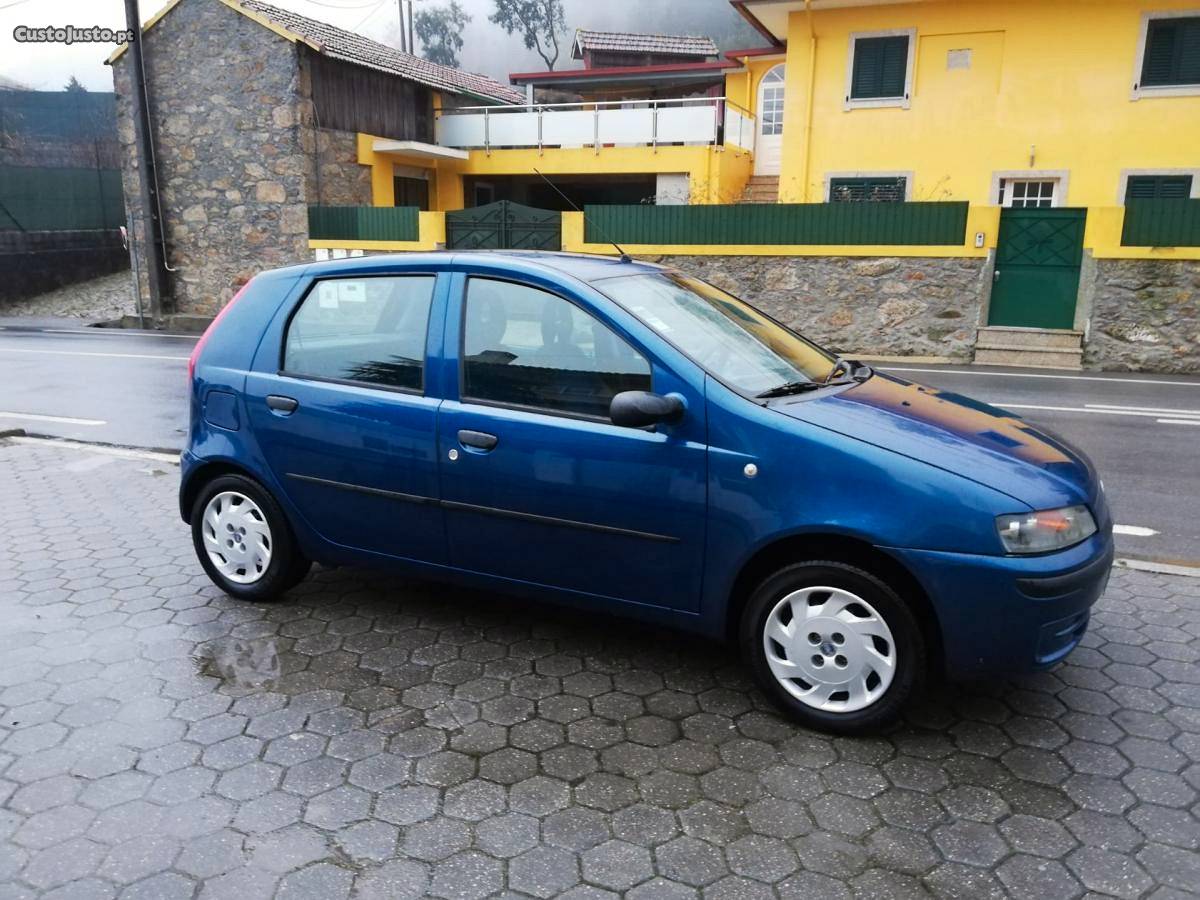 Fiat Punto 1.2 c/Dir. Assistida Outubro/00 - à venda -